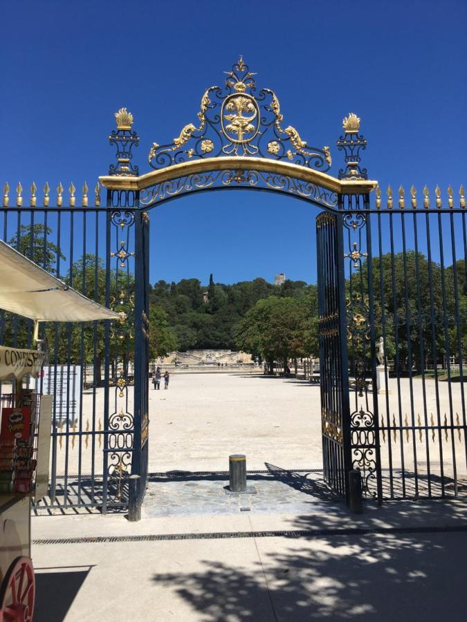 La Chambre Haute Et Son Spa Nîmes Exterior photo
