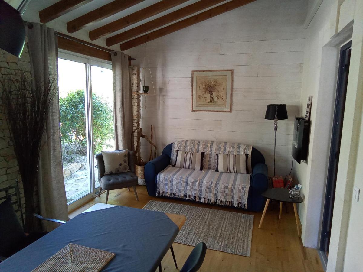 La Chambre Haute Et Son Spa Nîmes Exterior photo