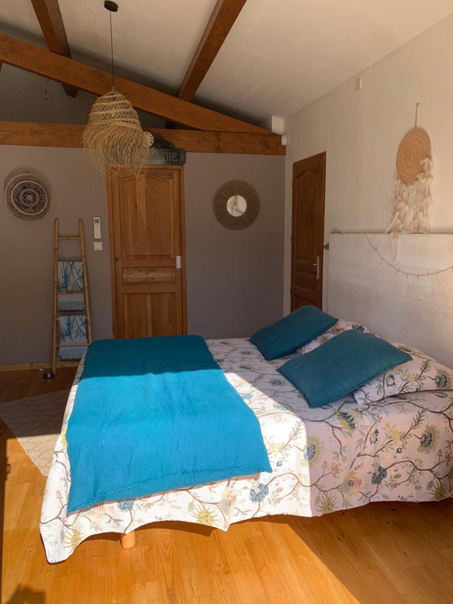 La Chambre Haute Et Son Spa Nîmes Exterior photo