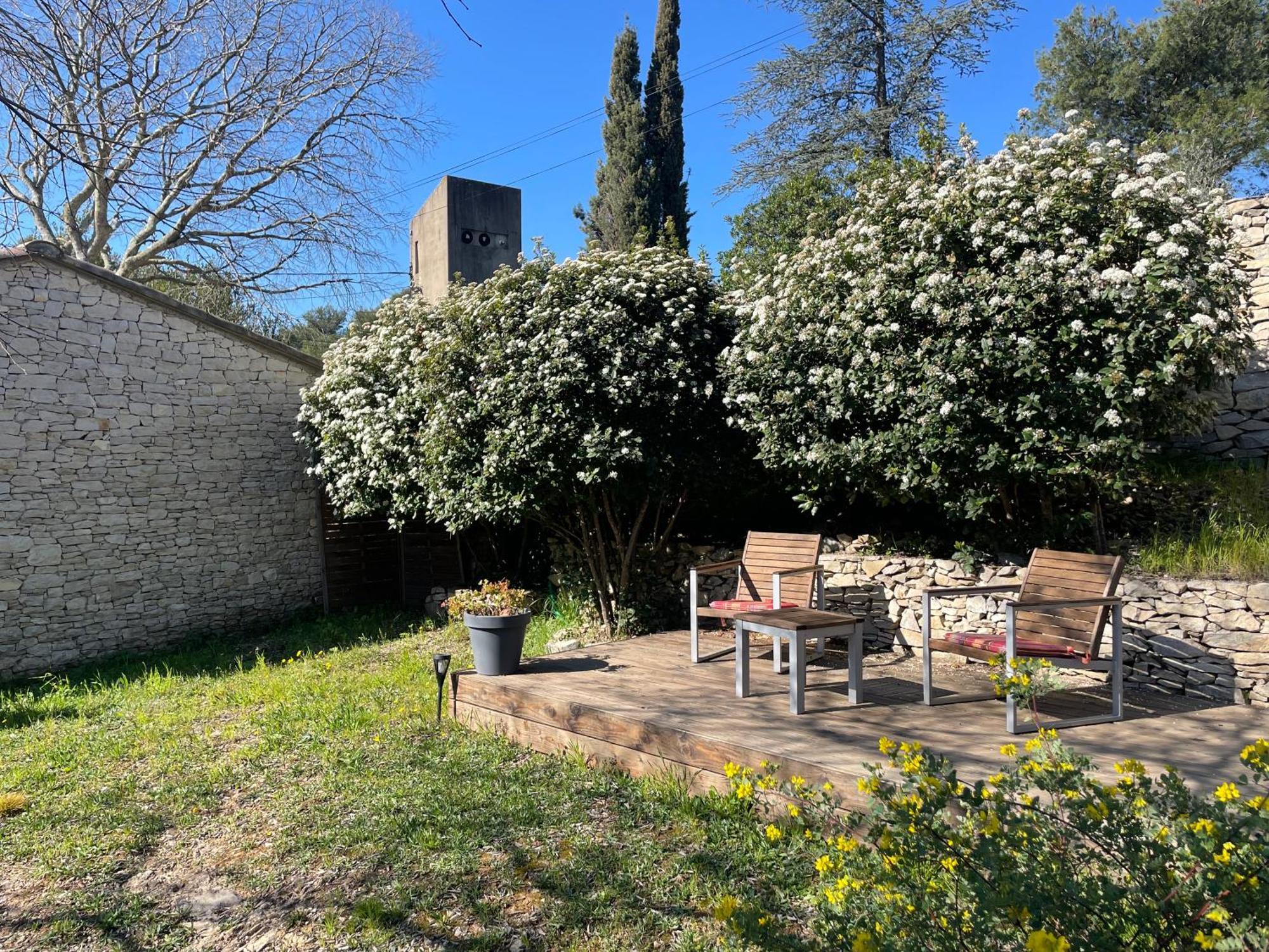 La Chambre Haute Et Son Spa Nîmes Exterior photo