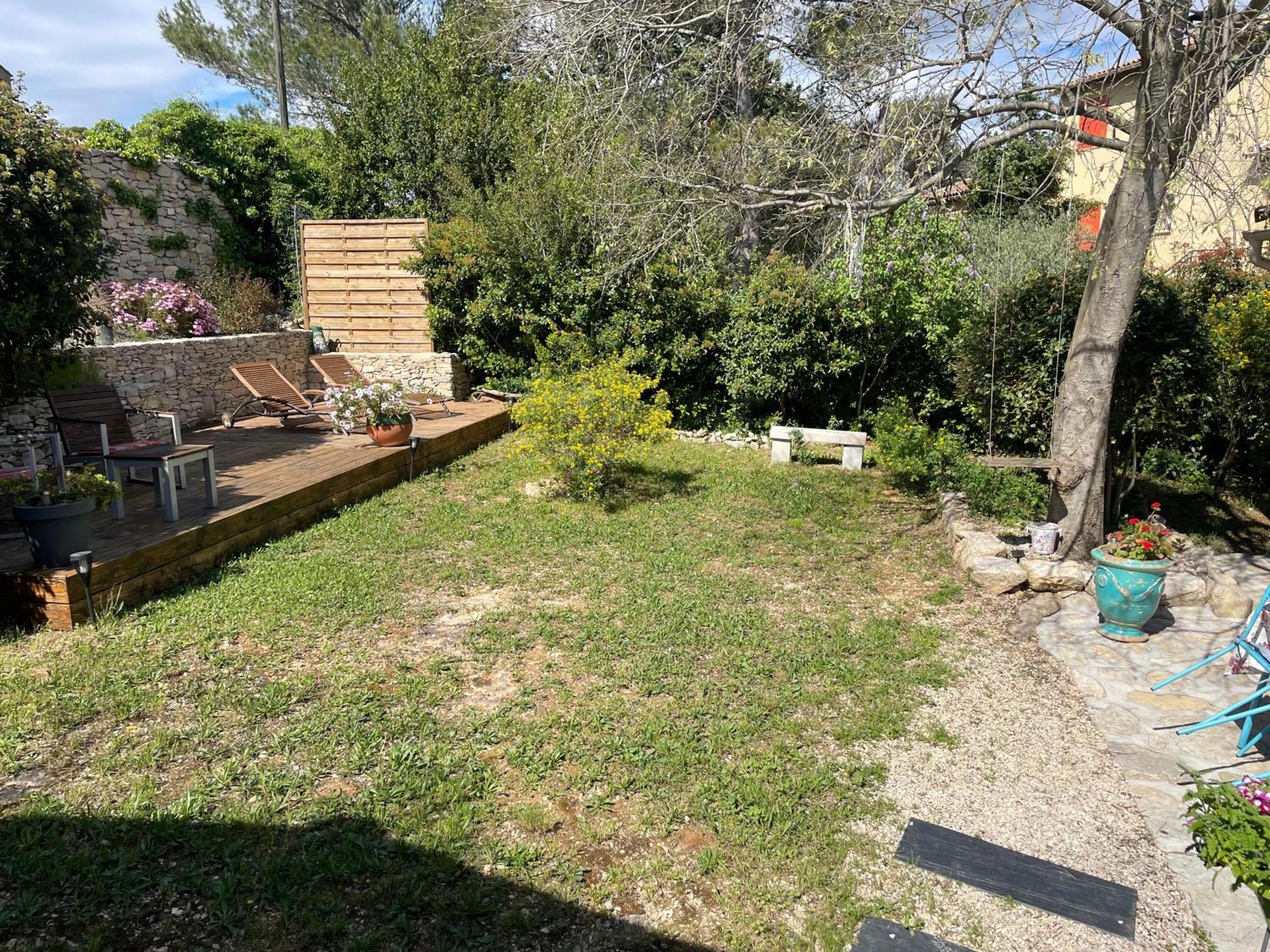 La Chambre Haute Et Son Spa Nîmes Exterior photo